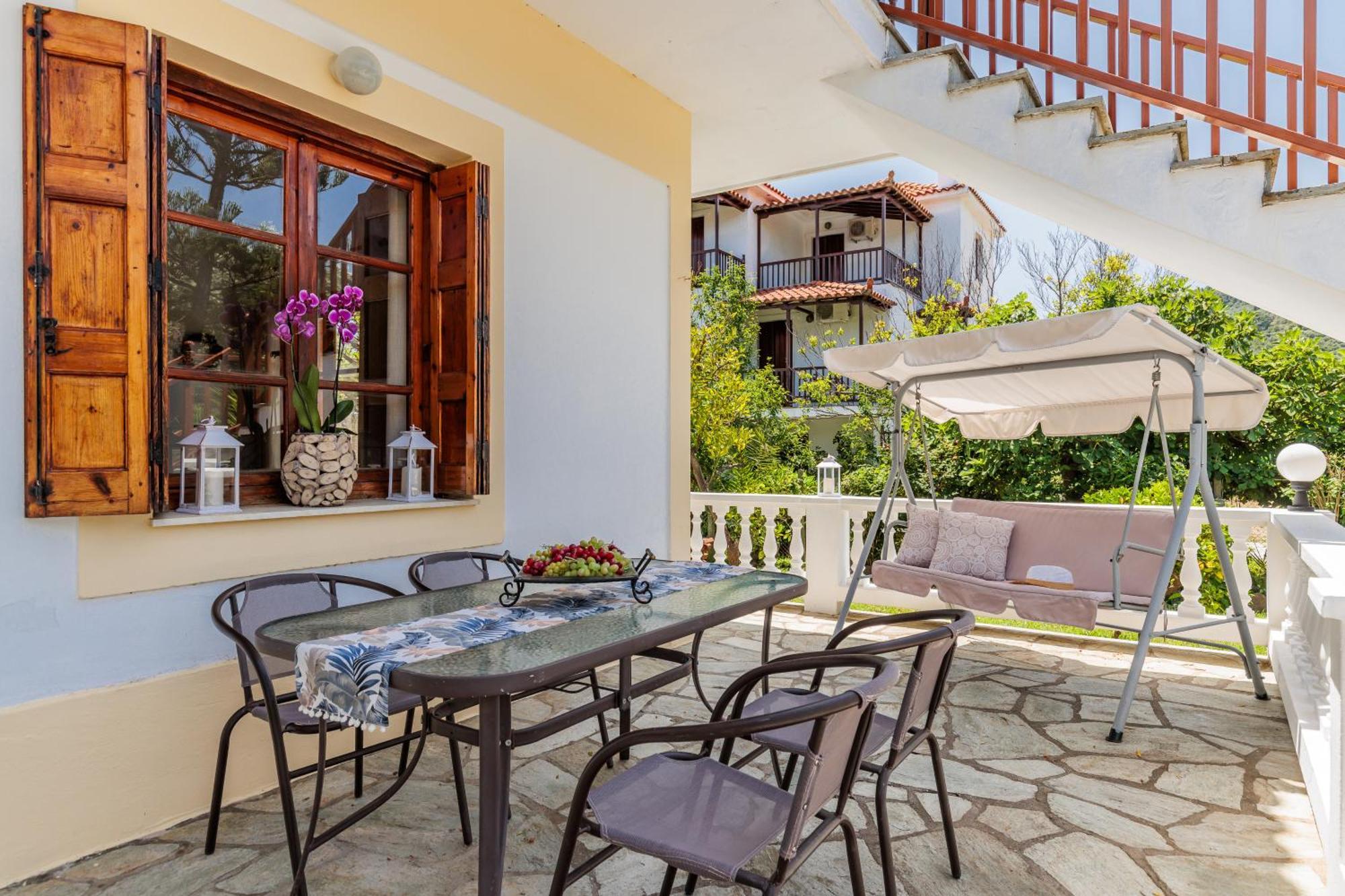 Panagou Studios Skopelos Town Exterior photo